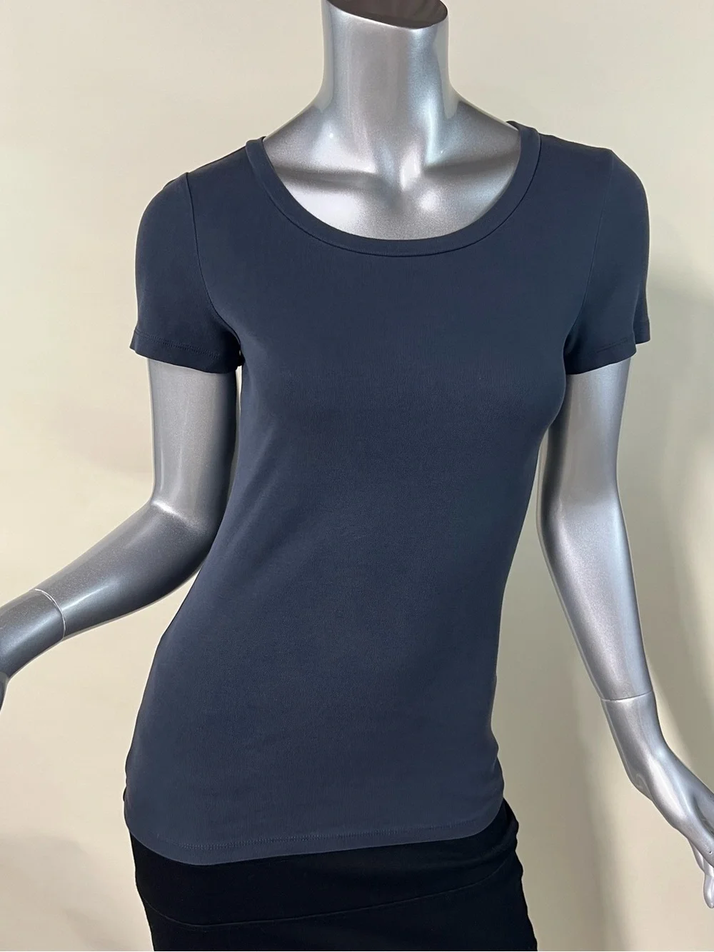 J. Crew Perfect Fit Short Sleeve 100% Cotton T-Shirt Charcoal Grey Size Small